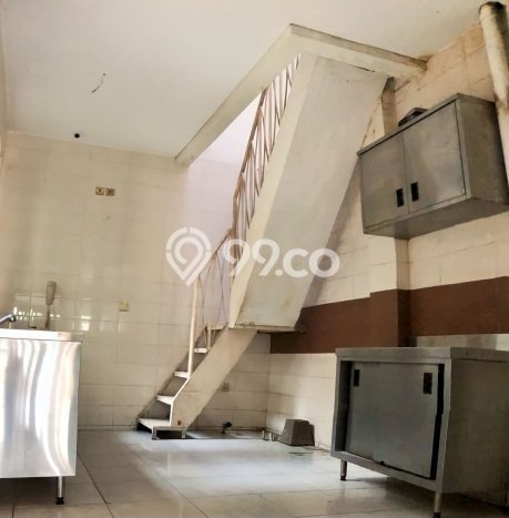 Siap Huni Hunian Elit 4 Kamar di Kebayoran Baru Dekat ke Mana Saja Siap Huni Hunian Elit 4 Kamar di Kebayoran Baru Dekat ke Mana Saja