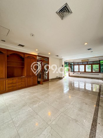 Rumah Elit LB 1000m2 Siap Pakai Desain Elegan di Pondok Indah, Jakarta Selatan Rumah Elit LB 1000m2 Siap Pakai Desain Elegan di Pondok Indah, Jakarta Selatan
