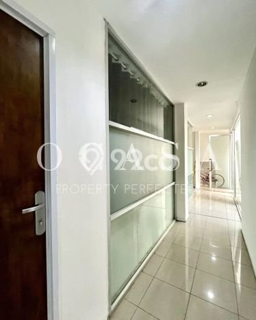 Hunian Eksklusif Dijual LT 243m2 di Kebayoran Baru, Jakarta Selatan Hunian Eksklusif Dijual LT 243m2 di Kebayoran Baru, Jakarta Selatan