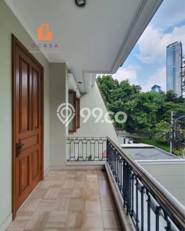 Siap Huni Rumah Mewah 4 Kamar di Menteng Dekat ke Mana Pun Siap Huni Rumah Mewah 4 Kamar di Menteng Dekat ke Mana Pun