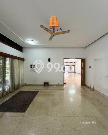 Hunian Eksklusif Dijual LT 558m2 di Kebayoran Lama, Jakarta Selatan Hunian Eksklusif Dijual LT 558m2 di Kebayoran Lama, Jakarta Selatan