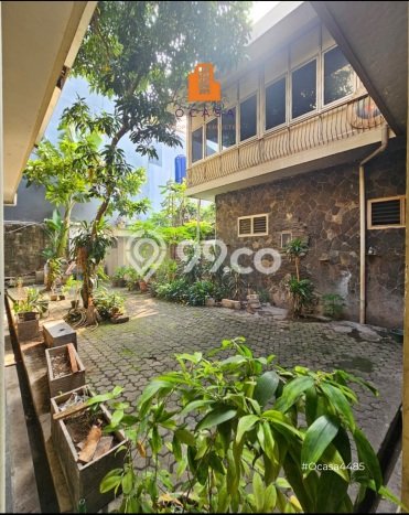 Disewakan Rumah Nyaman di Menteng Harga Rp 1,8 Miliar/ Tahun Disewakan Rumah Nyaman di Menteng Harga Rp 1,8 Miliar/ Tahun