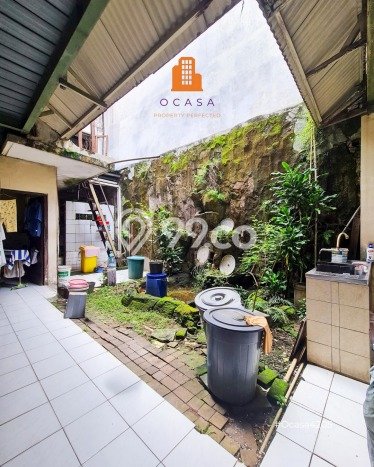 Ready to Use! Premium House LT 328m2 Desain Modern di Pakubuwono Ready to Use! Premium House LT 328m2 Desain Modern di Pakubuwono