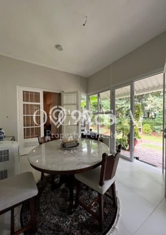 Hunian Mewah Dijual LT 865m2 di Kebayoran Baru, Jakarta Selatan Hunian Mewah Dijual LT 865m2 di Kebayoran Baru, Jakarta Selatan