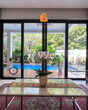 Rumah Mewah LB 450m2 Siap Pakai Desain Elegan di Kemang, Jakarta Selatan Rumah Mewah LB 450m2 Siap Pakai Desain Elegan di Kemang, Jakarta Selatan