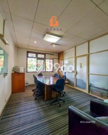 For Sale! Premium House LT 671m2 Desain Modern di Simprug For Sale! Premium House LT 671m2 Desain Modern di Simprug