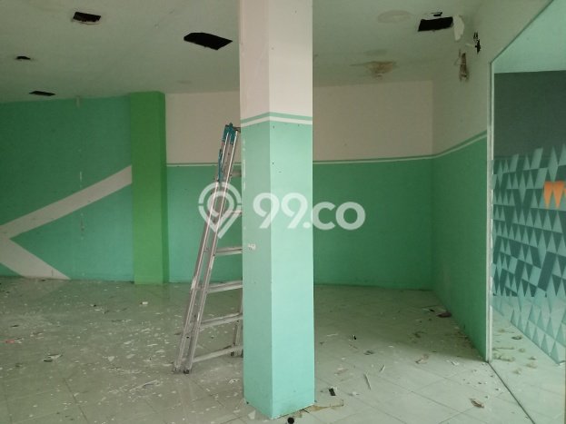 Ruko Komersial Disewakan di Cengkareng Jakarta Barat Luas 460m2 Ruko Komersial Disewakan di Cengkareng Jakarta Barat Luas 460m2