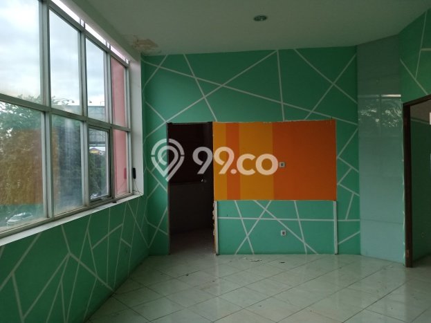 Ruko Komersial Disewakan di Cengkareng Jakarta Barat Luas 460m2 Ruko Komersial Disewakan di Cengkareng Jakarta Barat Luas 460m2