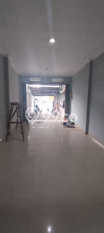 Ruko Strategis di , Luas 120m2m², Area Komersial, Dekat Jakarta Barat, Jakarta Barat Ruko Strategis di , Luas 120m2m², Area Komersial, Dekat Jakarta Barat, Jakarta Barat