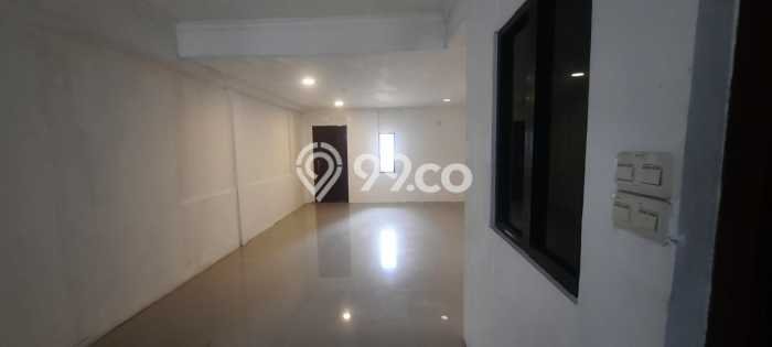 Unit Komersial Disewakan di Jakarta Utara Area Strategis Harga Kompetitif Unit Komersial Disewakan di Jakarta Utara Area Strategis Harga Kompetitif