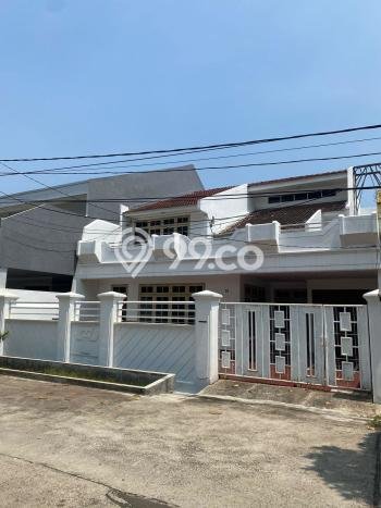 Ready to Use! Luxury House LT 300m2 Desain Modern di Muara Karang Ready to Use! Luxury House LT 300m2 Desain Modern di Muara Karang