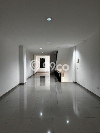 KEUNTUNGAN BERLIPAT! Ruko Kawasan , Luas 270m2m², Posisi Mainroad KEUNTUNGAN BERLIPAT! Ruko Kawasan , Luas 270m2m², Posisi Mainroad