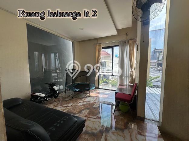 Ready to Use! Luxury House LT 90m2 Desain Modern di Muara Karang Ready to Use! Luxury House LT 90m2 Desain Modern di Muara Karang