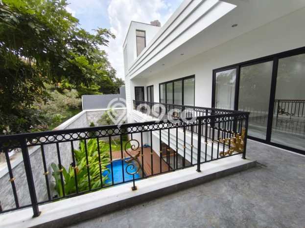 Dijual Rumah Mewah Megah Dengan View Eksklusif di Sektor 8 - Bintaro, Tangerang Selatan Dijual Rumah Mewah Megah Dengan View Eksklusif di Sektor 8 - Bintaro, Tangerang Selatan