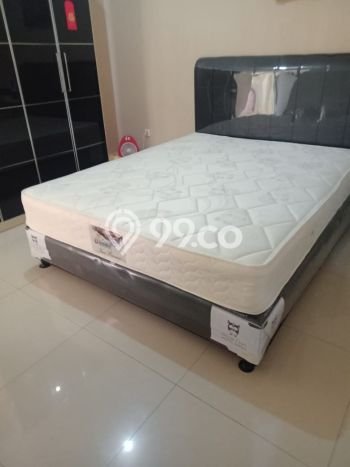 Rumah Elit Modern Siap Huni di Pantai Indah Kapuk Jakarta Utara Rumah Elit Modern Siap Huni di Pantai Indah Kapuk Jakarta Utara