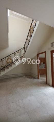 Disewakan! Rumah 13 Kamar Tidur &
13 Kamar Mandi di Wijaya, Jakarta Selatan Disewakan! Rumah 13 Kamar Tidur &
13 Kamar Mandi di Wijaya, Jakarta Selatan