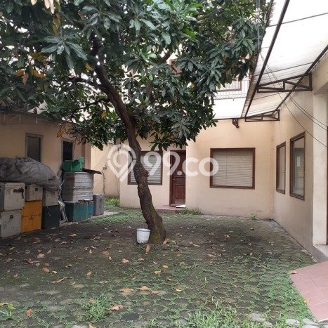 Kantor Dijual di Jakarta Selatan LT 1098m2 & LB 900m2 Lokasi Terbaik! Kantor Dijual di Jakarta Selatan LT 1098m2 & LB 900m2 Lokasi Terbaik!