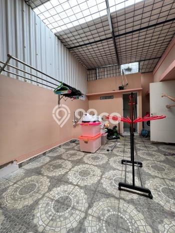 Rumah Eksklusif Siap Huni LT 120m2 di Cipondoh, Tangerang Rumah Eksklusif Siap Huni LT 120m2 di Cipondoh, Tangerang