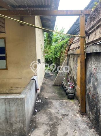 Unit Gudang Disewakan di Kapuk Kamal di Area Ramai & Strategis Unit Gudang Disewakan di Kapuk Kamal di Area Ramai & Strategis