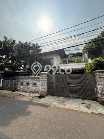 Dijual Rumah Premium dengan Fasilitas Sekitar Lengkap di Cilandak, Jakarta Selatan Dijual Rumah Premium dengan Fasilitas Sekitar Lengkap di Cilandak, Jakarta Selatan