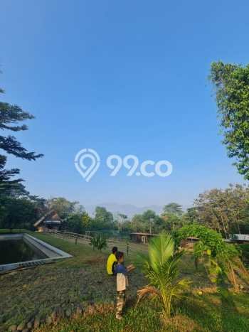 For Sale Vila Kawasan , Dimensi 4400m2m², Lingkungan Nyaman For Sale Vila Kawasan , Dimensi 4400m2m², Lingkungan Nyaman