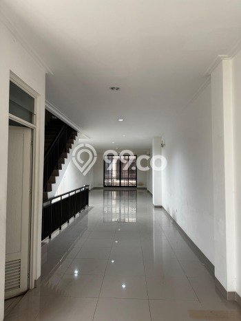 KEUNTUNGAN BERLIPAT! Ruko Kawasan , Luas 270m2m², Posisi Mainroad KEUNTUNGAN BERLIPAT! Ruko Kawasan , Luas 270m2m², Posisi Mainroad