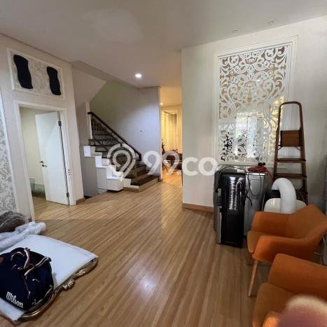 For Sale Rumah Mewah Exclusive di Cengkareng, Jakarta Barat For Sale Rumah Mewah Exclusive di Cengkareng, Jakarta Barat