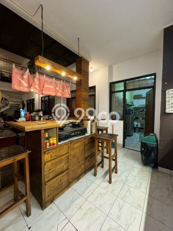 Unit Kost Dijual di Pasteur dengan 20 Kamar Area Ramai Unit Kost Dijual di Pasteur dengan 20 Kamar Area Ramai