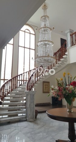 Dijual Rumah Mewah Elegan Dengan View Cantik di Cipaganti, Bandung Dijual Rumah Mewah Elegan Dengan View Cantik di Cipaganti, Bandung