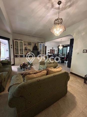 Hunian Mewah LB 200m2 Siap Huni Desain Elegan di Turangga, Bandung Hunian Mewah LB 200m2 Siap Huni Desain Elegan di Turangga, Bandung