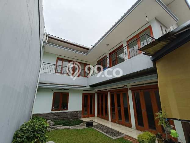 Jual Rumah Mewah Elegan Dengan View Eksklusif di Setra Indah, Bandung Jual Rumah Mewah Elegan Dengan View Eksklusif di Setra Indah, Bandung