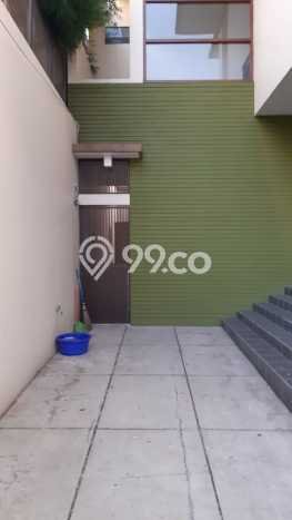 Disewakan! Rumah 5 Kamar Tidur &
5 Kamar Mandi di Pasteur, Bandung Disewakan! Rumah 5 Kamar Tidur &
5 Kamar Mandi di Pasteur, Bandung