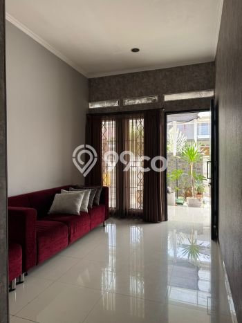 Lokasi strategis! Rumah siap huni disewakan di Batununggal LB 160m2 Lokasi strategis! Rumah siap huni disewakan di Batununggal LB 160m2
