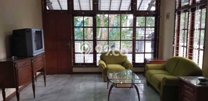 Ready to Use! Premium House LT 289m2 Desain Modern di Bandung Kota Ready to Use! Premium House LT 289m2 Desain Modern di Bandung Kota