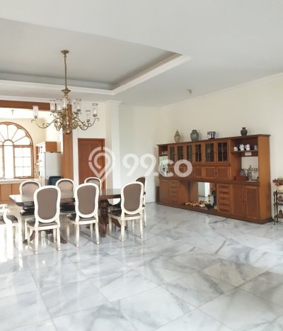 Dijual Rumah Mewah Elegan Dengan View Cantik di Cipaganti, Bandung Dijual Rumah Mewah Elegan Dengan View Cantik di Cipaganti, Bandung