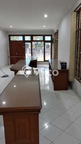 Ready to Use! Premium House LT 289m2 Desain Modern di Bandung Kota Ready to Use! Premium House LT 289m2 Desain Modern di Bandung Kota