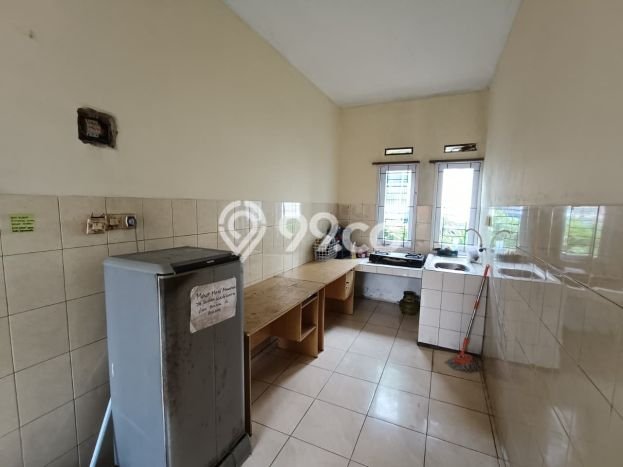 Cocok Untuk Investasi! Dijual Kost di Jatinangor 30 Kamar Cocok Untuk Investasi! Dijual Kost di Jatinangor 30 Kamar