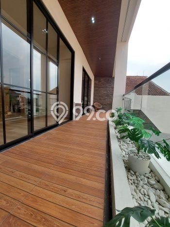 For Sale! Premium House LT 138m2 Desain Modern di Bandung Kota For Sale! Premium House LT 138m2 Desain Modern di Bandung Kota