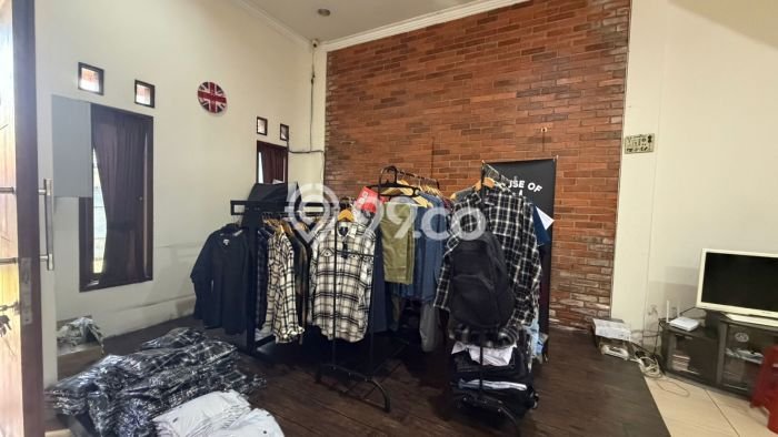 Unit Komersial Strategis di Arcamanik, Bandung Potensi Cuan Besar Unit Komersial Strategis di Arcamanik, Bandung Potensi Cuan Besar