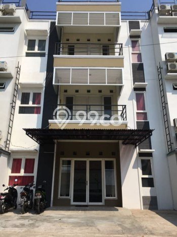 Rumah kawasan Semarang Timur, Semarang, Luas 220m2m² LB 450m2m² Rumah kawasan Semarang Timur, Semarang, Luas 220m2m² LB 450m2m²