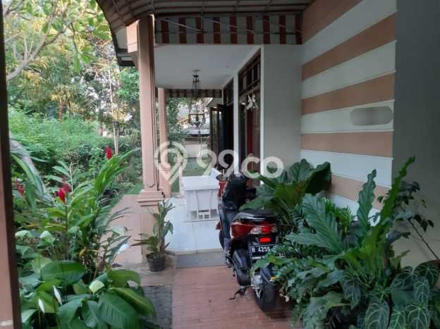 HUNIAN PILIHAN! Rumah area Banyumanik, Luas 491m2m² Bangunan 300m2m² HUNIAN PILIHAN! Rumah area Banyumanik, Luas 491m2m² Bangunan 300m2m²