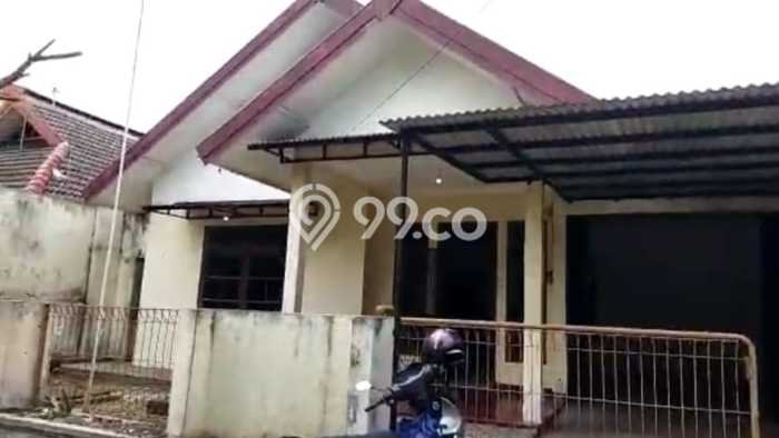 DIJUAL CEPAT! Rumah Minimalis area Pedurungan, Semarang, LT 240m2m² Bangunan 200m2m² NEGO! DIJUAL CEPAT! Rumah Minimalis area Pedurungan, Semarang, LT 240m2m² Bangunan 200m2m² NEGO!