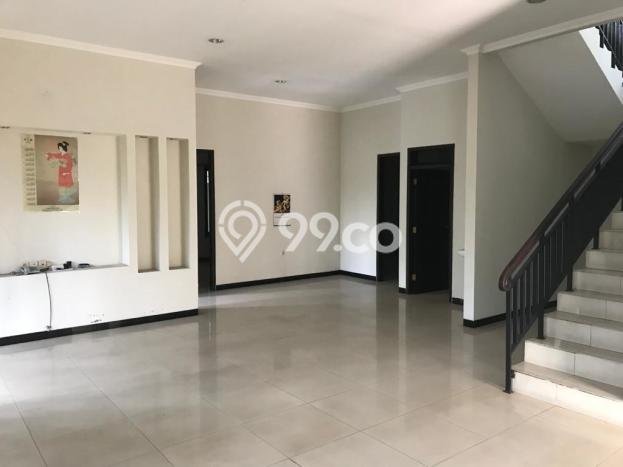 BEST CHOICE! Rumah area Banyumanik, LT 550m2m² LB 344m2m² BEST CHOICE! Rumah area Banyumanik, LT 550m2m² LB 344m2m²