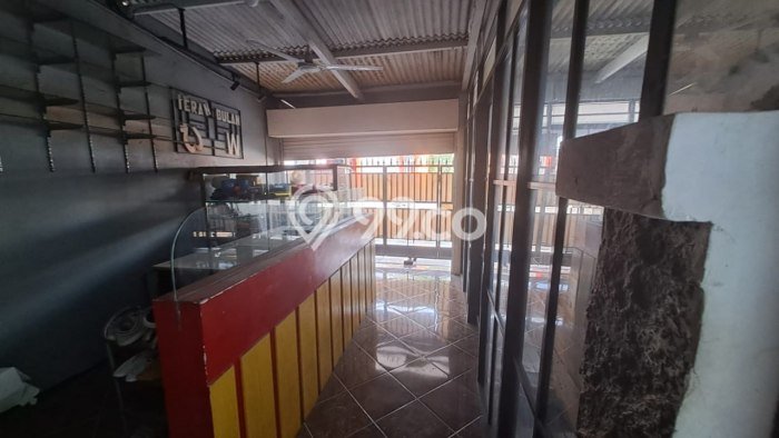 Rumah Strategis Modern Lb 144m2 di Tembalang, Semarang Rumah Strategis Modern Lb 144m2 di Tembalang, Semarang