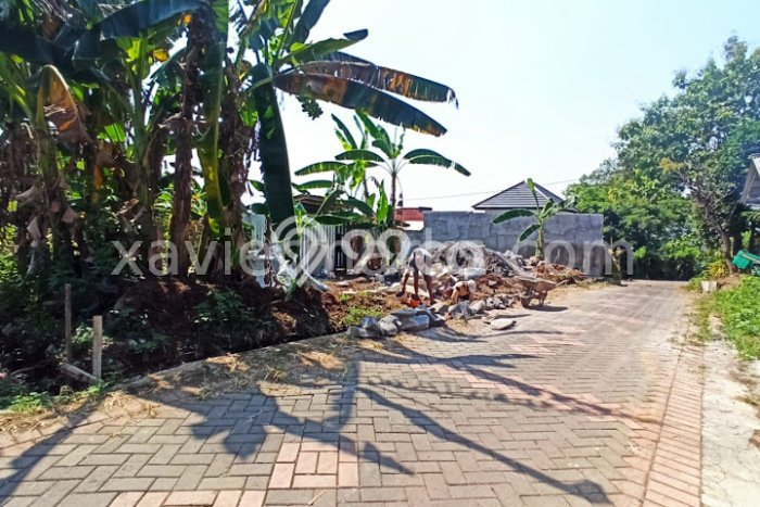 BEST OFFER! Rumah Untuk Investasi area Tembalang, LT 70m2m² Bangunan 70m2m² BEST OFFER! Rumah Untuk Investasi area Tembalang, LT 70m2m² Bangunan 70m2m²