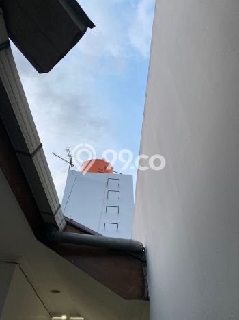 Rumah Strategis Minimalis Lb 194m2 di Pedurungan, Semarang Rumah Strategis Minimalis Lb 194m2 di Pedurungan, Semarang