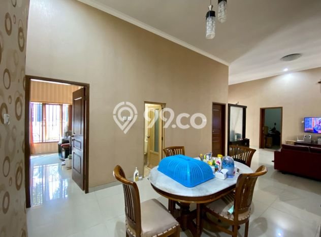 Rumah Strategis Minimalis Lb 194m2 di Pedurungan, Semarang Rumah Strategis Minimalis Lb 194m2 di Pedurungan, Semarang