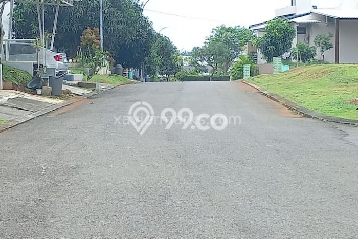 Rumah Lokasi Strategis di Mijen, Semarang, Luas 120m2m² LB 70m2m² Rumah Lokasi Strategis di Mijen, Semarang, Luas 120m2m² LB 70m2m²
