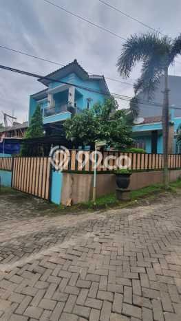 Rumah Minimalis di Tembalang, Semarang, LT 198m2m² Bangunan 220m2m² Rumah Minimalis di Tembalang, Semarang, LT 198m2m² Bangunan 220m2m²