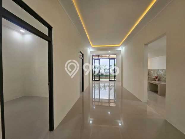 Jual Rumah Favorit Siap Huni LB 150m2 di Semarang Barat, Semarang Jual Rumah Favorit Siap Huni LB 150m2 di Semarang Barat, Semarang